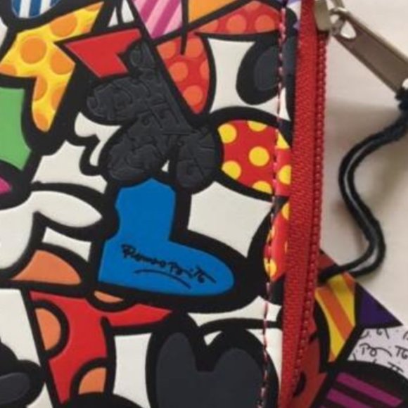 Romero Britto Wristlet clutch wallet and coin Pouch : HEARTS -  New Auth… - Picture 3 of 7